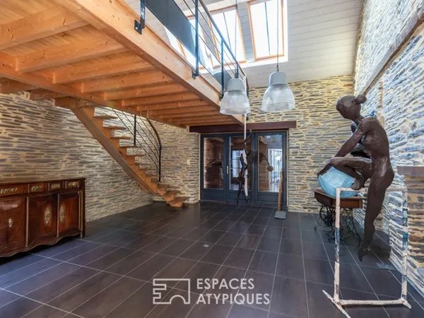 Charmante maison de bourg atypique et son vaste jardin