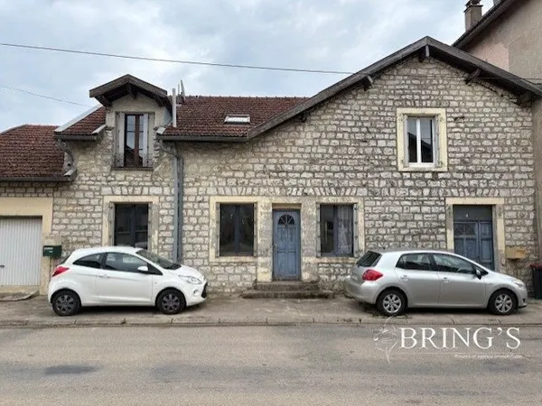 Maison 9 pièces 240 m²