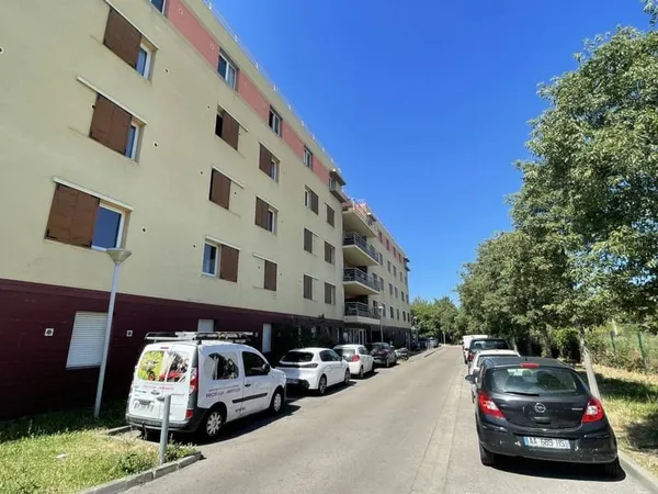 Studio 1 pièce 21 m²