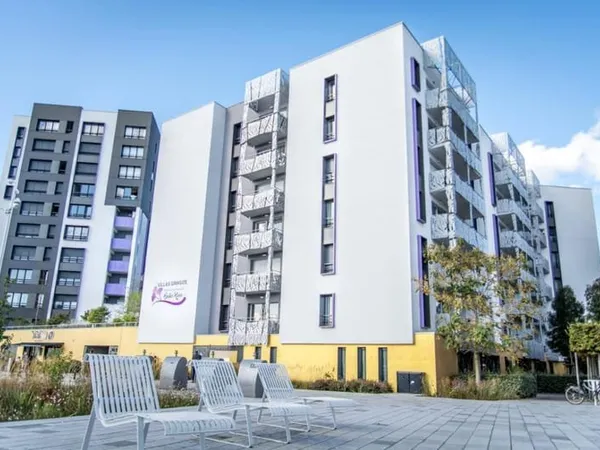 BELLES RIVES -44- - Seniors - VILLAS GINKGOS