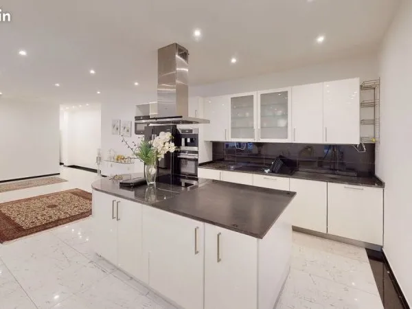 Appartement 4 pièces 105 m²