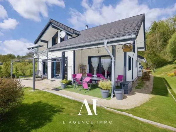 Maison de luxe 7 pièces 184 m²