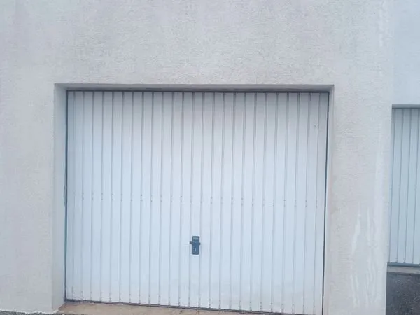 Garage a vendre