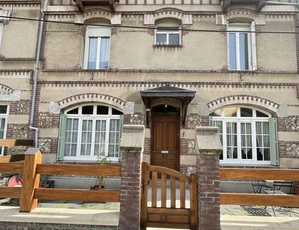 Maison 6 pièces 130 m²
