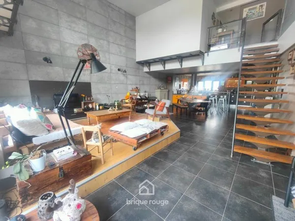 Maison 4 pièces 176 m²