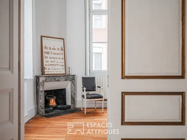 Appartement aux volumes hors norme dans un immeuble classé en centre ville