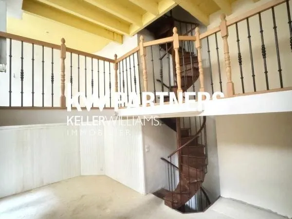 PARIS 05 : maison de 5 pièces (77 m²) en vente