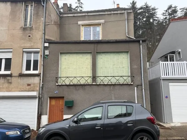 IMMEUBLE 111 M2 LE CREUSOT