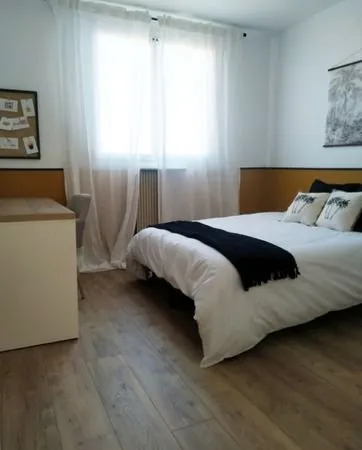 Chambre libre dans colocation pour fille
