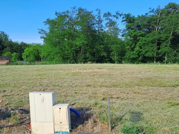 À vendre : Terrain constructible viabilisé à Brens/Gaillac