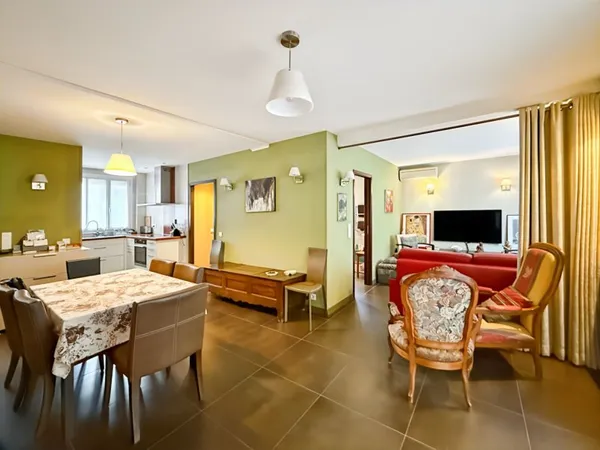 Cannes, Appartement Cannes 2/3 pièces 59.03 m2 terrasse cave