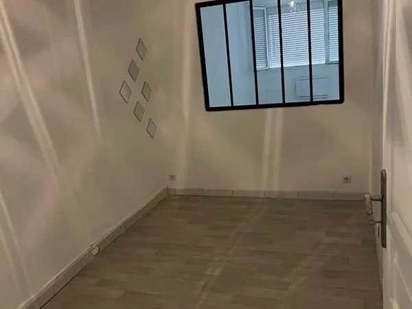 Appartement type T1 bis