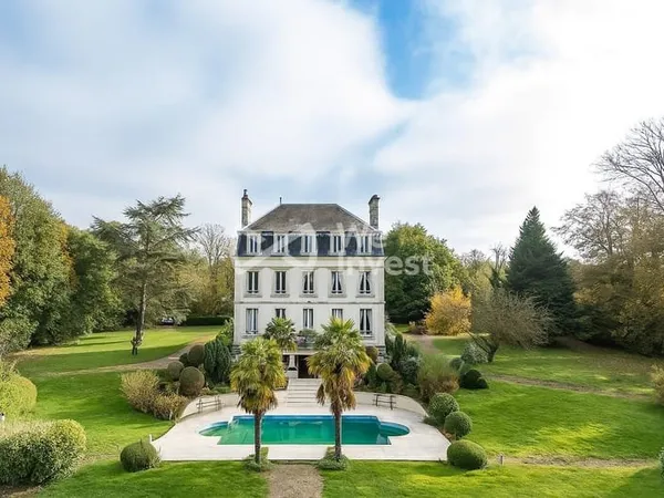 Maison 11 pièces 401 m²