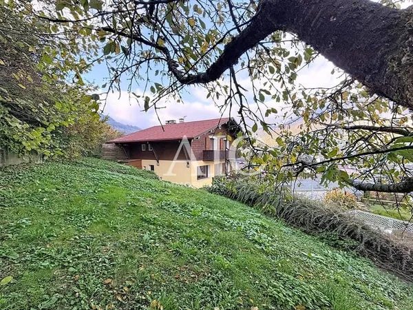 MAISON FAMILIALE AVEC VUE MONT-BLANC / FORT POTENTIEL