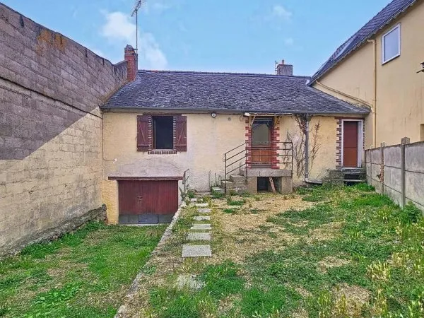 Maison avec cour extérieure dans le centre de Saint Nicolas de Redon
