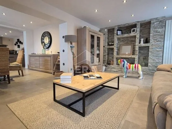 Maison 6 pièces 140 m²