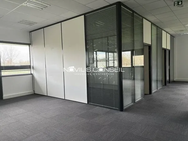 Bureaux 237 m²