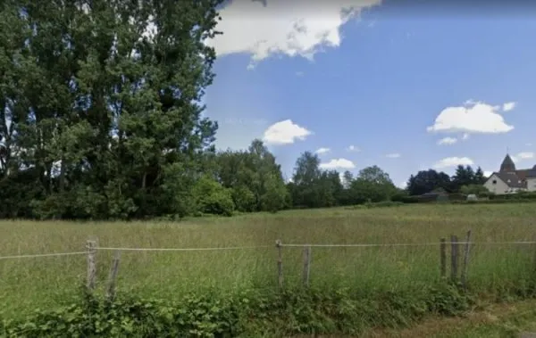 Terrain 821 m²