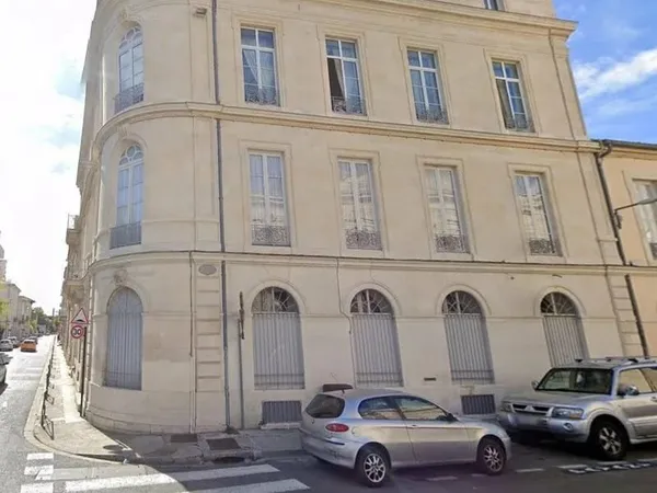 BUREAUX A LOUER CV NIMES