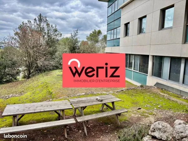 Bureaux 110 m²