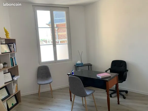 Loue bureau 35m2
