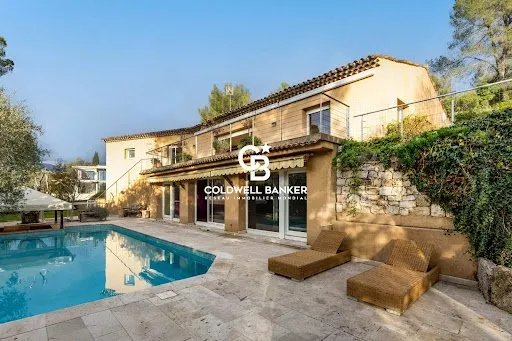 Maison 8 pièces 430 m²