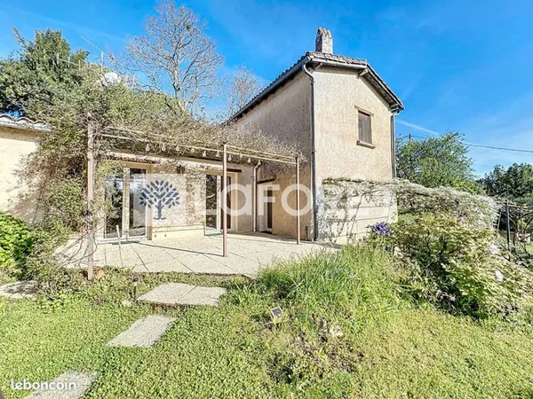 Maison 9 pièces 158 m²