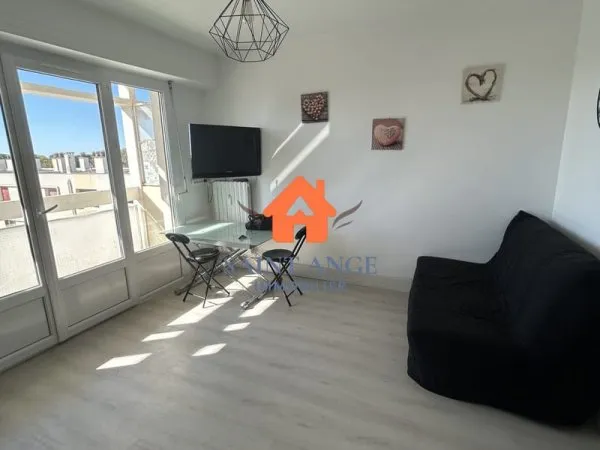 Appartement Location Hyères 2p 24m² 550€