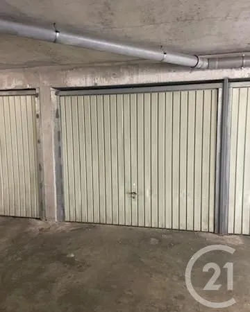 Parking 14 m²