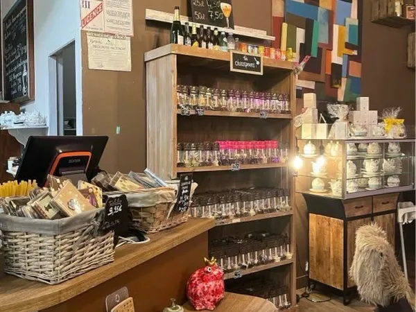 Salon de thé, crêperie, sandwicherie, chocolaterie