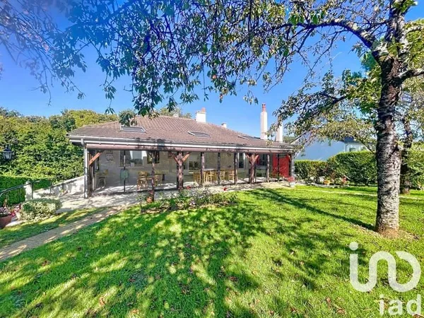Maison 7 pièces 153 m²