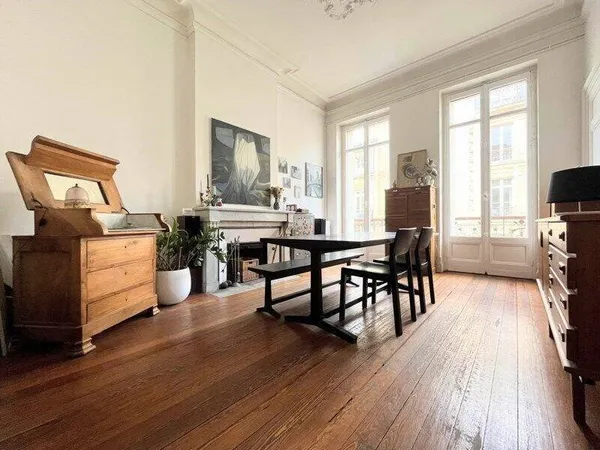 Appartement 4 pièces 120 m²