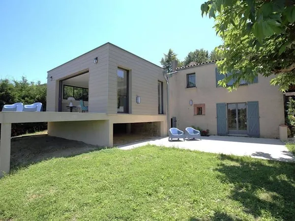 Maison 6 pièces 170 m²
