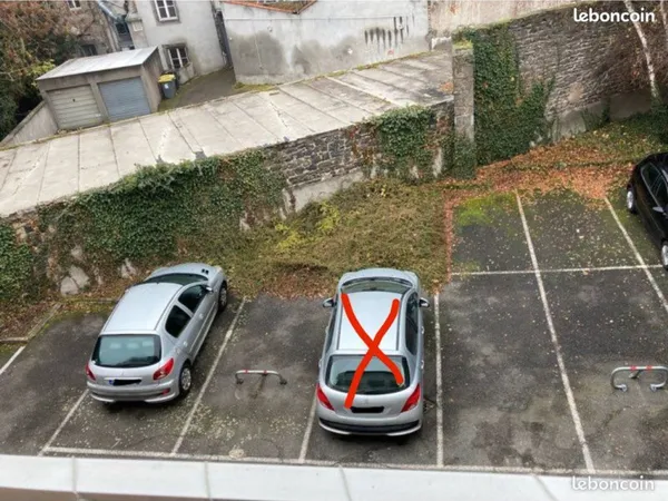 Parking disponible proche lecoq fac