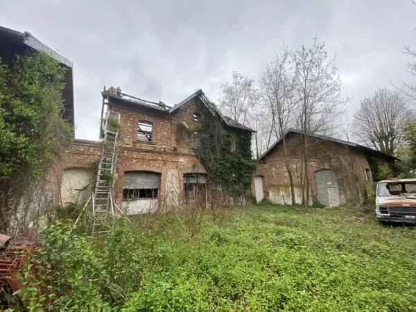 Terrain en individuel 771 m²