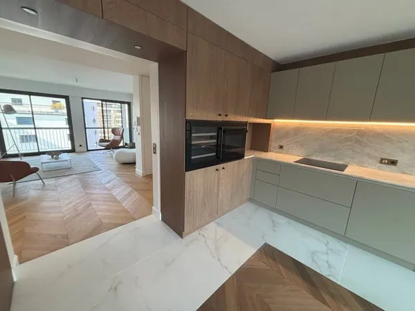 Appartement 5 pièces 125 m²