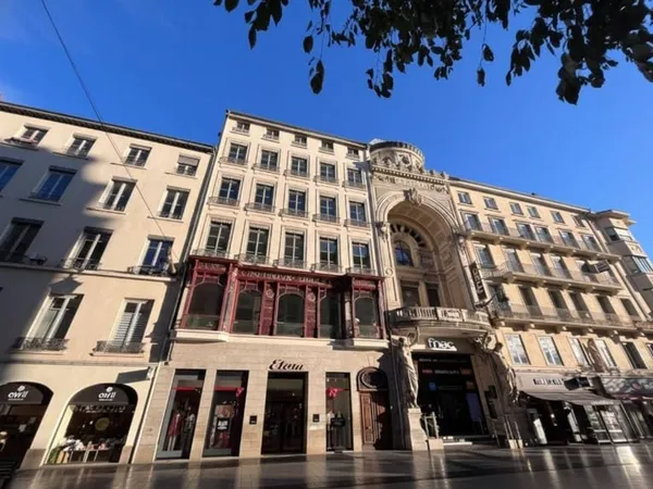 Bureaux 991 m²
