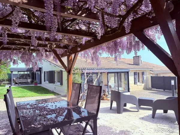Maison 5 pièces 120 m²