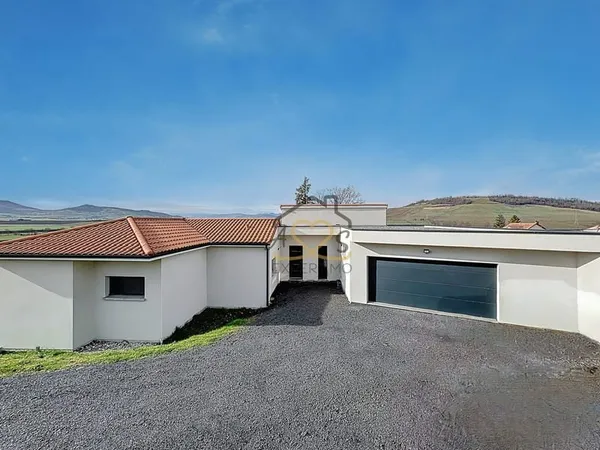 MAISON DE 2019 - 4 CHAMBRES - VUE DÉGAGÉE - TINLHAT 63160