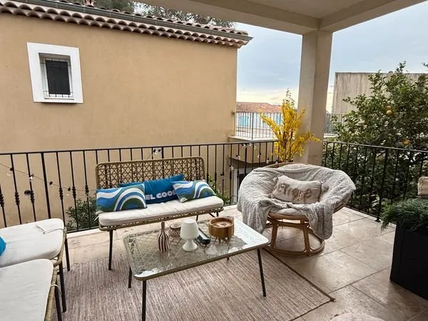 Appartement T3 idéalement situé à proximité du Chemin des Annamites