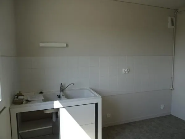 Appartement T3 avec balcon à Avallon