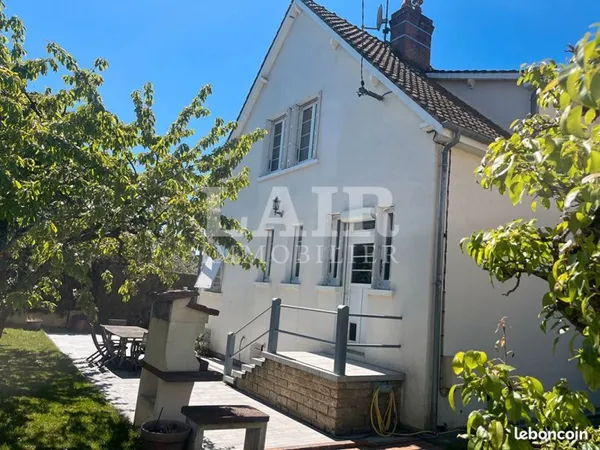 Maison 8 pièces 154 m²