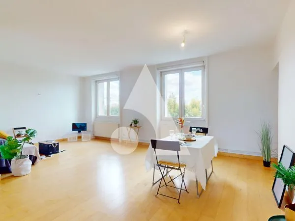 Appartement 4 pièces 87 m²