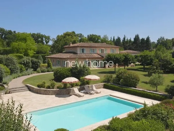 Belle propriété avec piscine