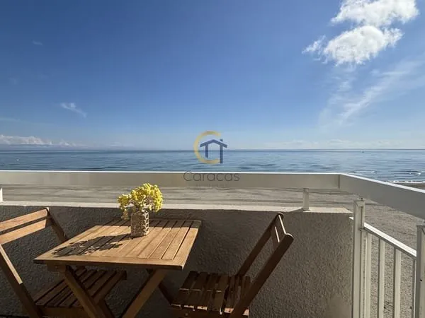 APPARTEMENT TYPE 2 - VUE MER - CANET PLAGE