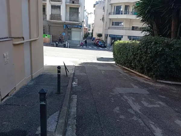 VENTE PARKINGS LIBERATION