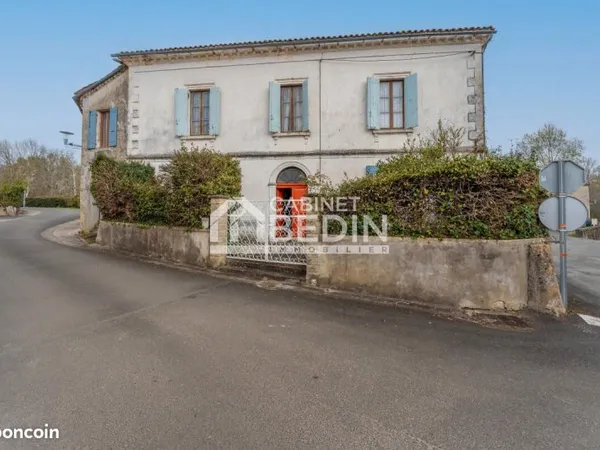 Maison 3 pièces 193 m²