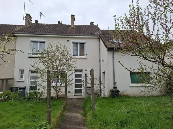 A VENDRE LE MANS HEUZE MAISON 3 CHAMBRES GARAGE