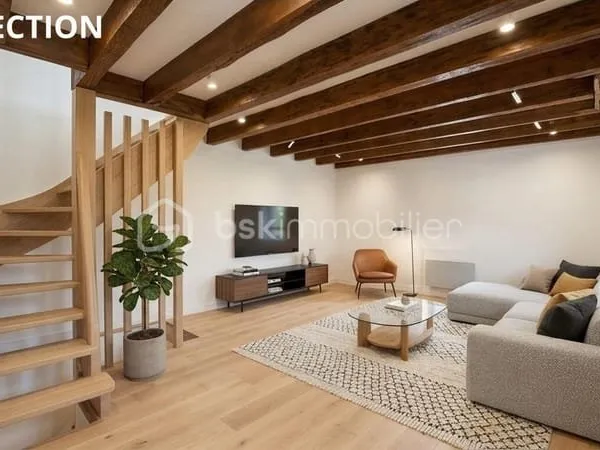 NANTES - Quartier St Jacques - Maison/Appartement d'env. 53m² (59m² au sol)