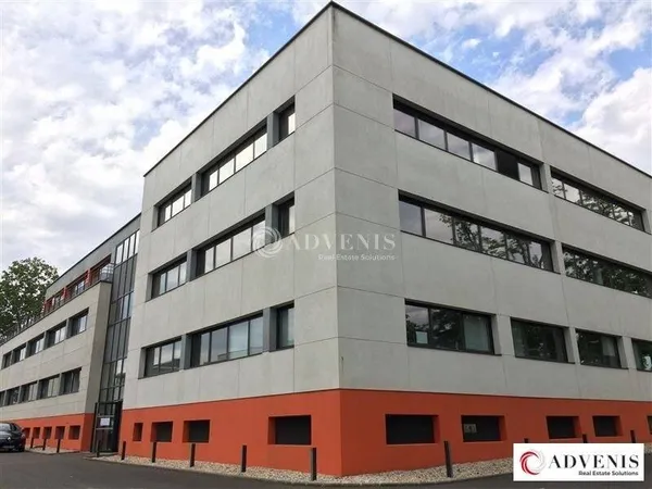 Bureaux 632 m²